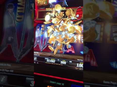 Mega win on the MGM Grand Michael Jackson Slot Machine Las Vegas Nov 2017