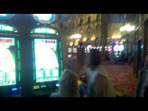 Biggest Las Vegas slot machine jackpot ever!