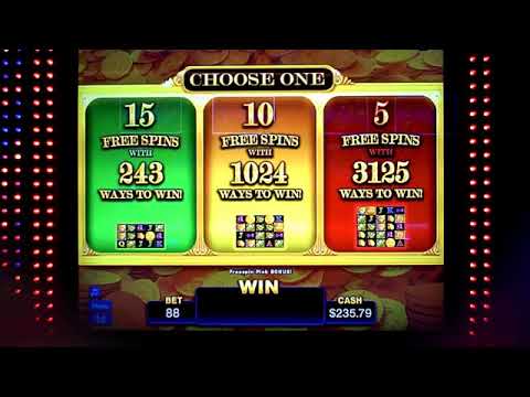 Rakin’ Bacon Slot Machine Line Hits(2) And BIG WIN Bonus