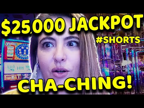 OMG I WON a $25,000 JACKPOT on a SLOT MACHINE in LAS VEGAS! #shorts