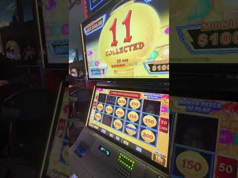 Big Win on LIGHTNING LINK Slot Machine!